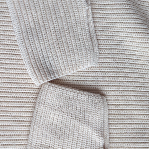 Zara Ribbed Cream Sweater - Picture 3 of 4